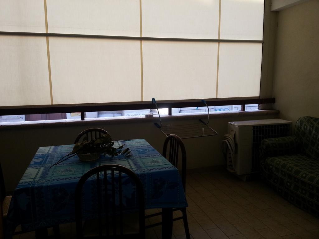 Reggio Central House Low Cost Per 4 Reggio di Calabria Exterior photo