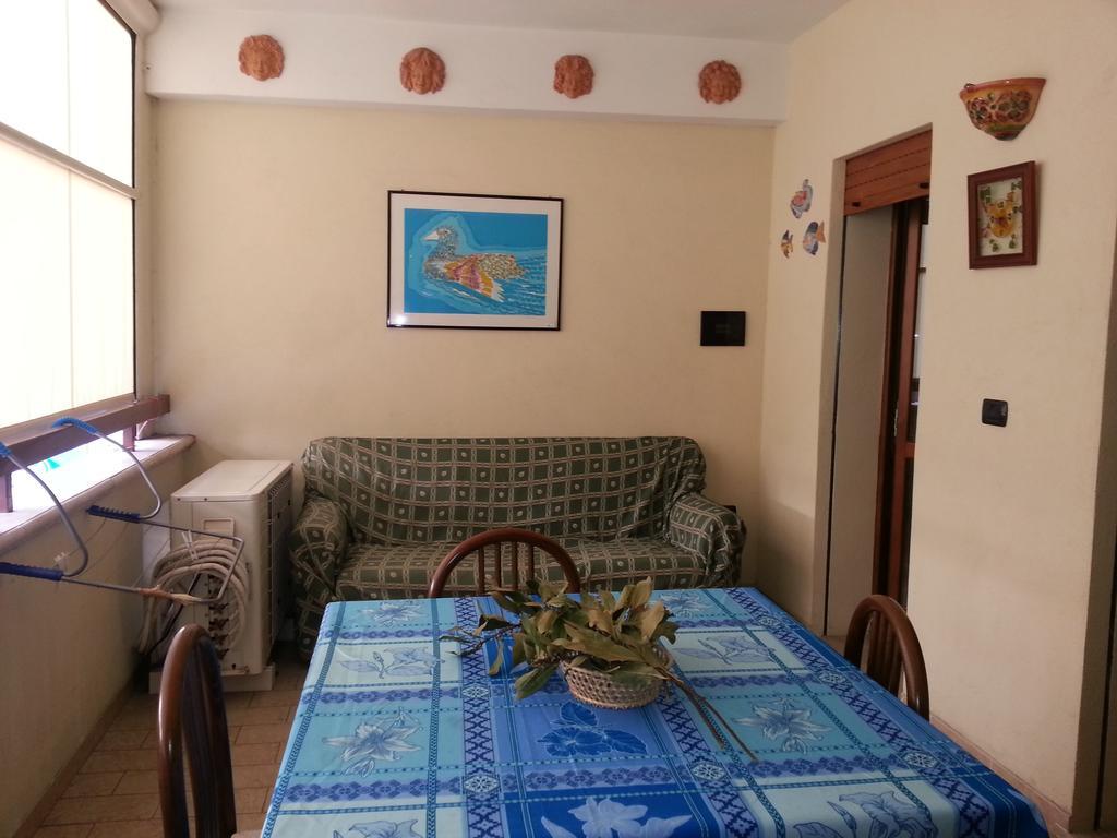 Reggio Central House Low Cost Per 4 Reggio di Calabria Exterior photo