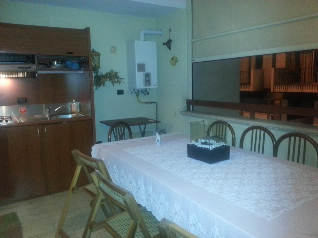 Reggio Central House Low Cost Per 4 Reggio di Calabria Exterior photo